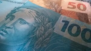 Banco poderá abater gratificação de função de valores devidos por horas extras